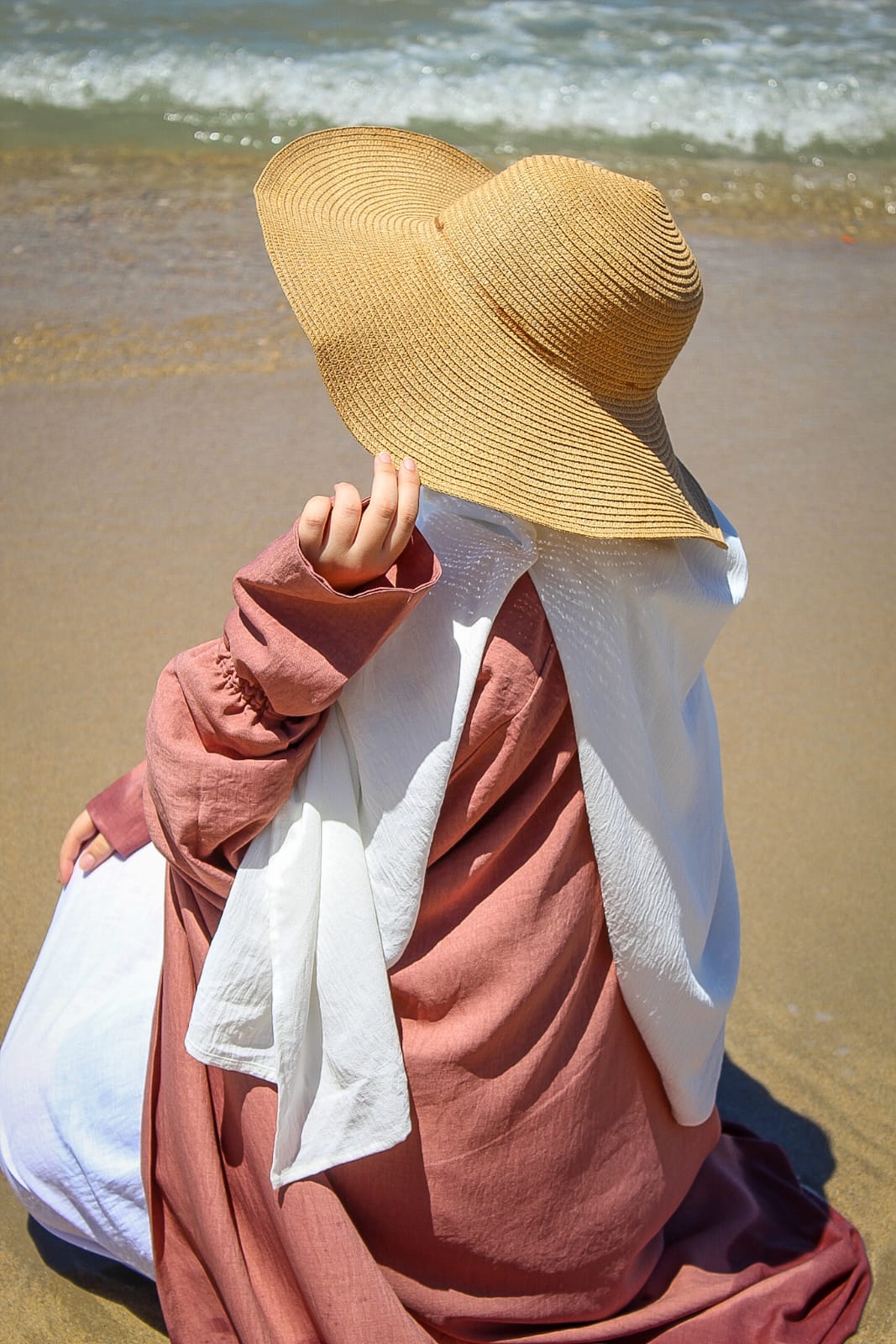 ABAYA INAYA