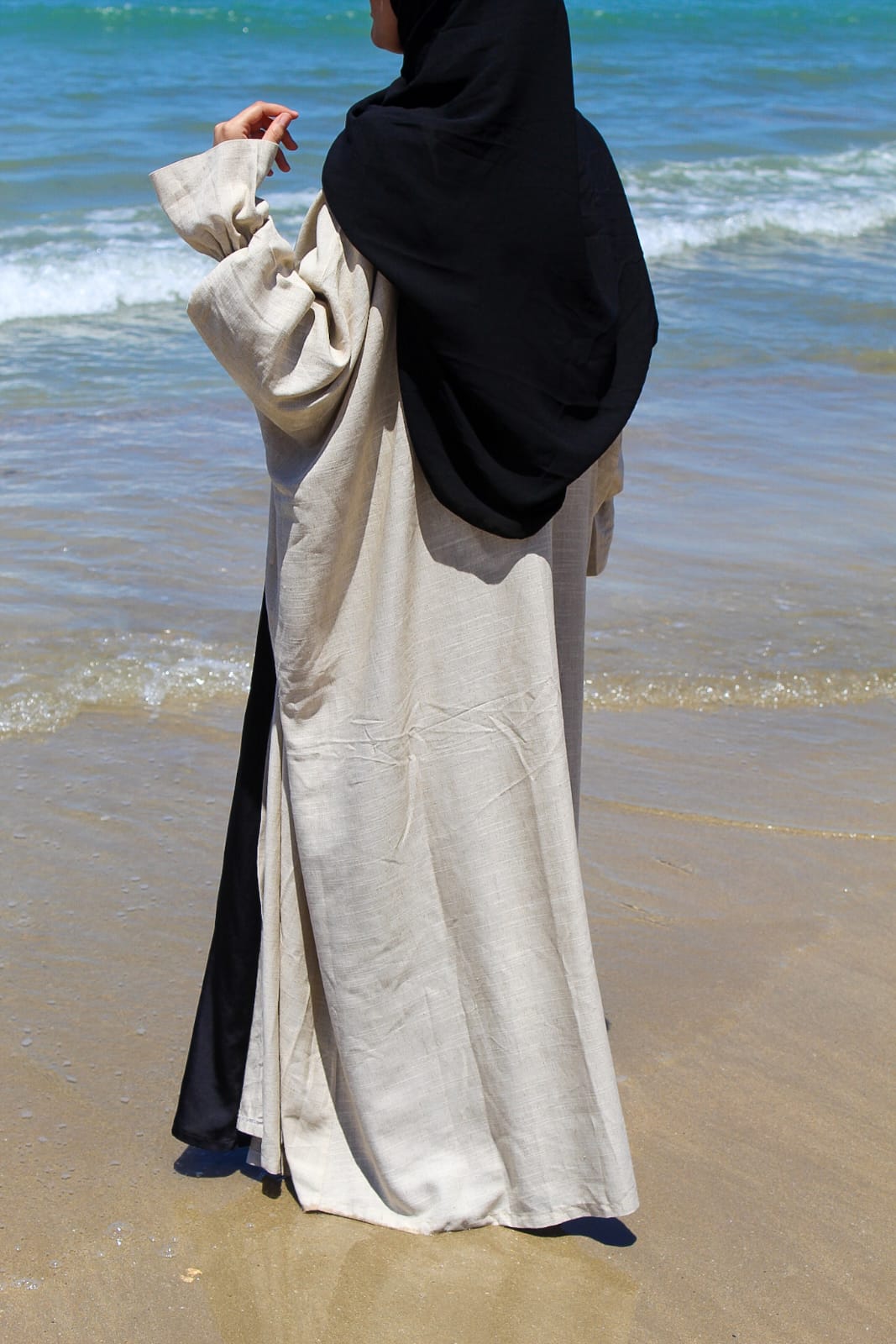 ABAYA INAYA